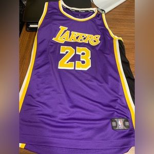 Lebron James Jersey youth xl